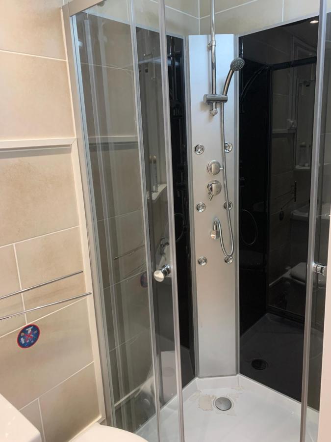 Joli Studio Tout Confort Avec Toutes Commodites فوليه إن فيلين المظهر الخارجي الصورة